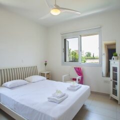 Отель Villa Posidonas 3 Кипр, Протарас - отзывы, цены и фото номеров - забронировать отель Villa Posidonas 3 онлайн комната для гостей фото 3