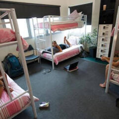 Отель Base Backpackers Brisbane Uptown - Hostel Австралия, Брисбен - отзывы, цены и фото номеров - забронировать отель Base Backpackers Brisbane Uptown - Hostel онлайн фитнесс-зал
