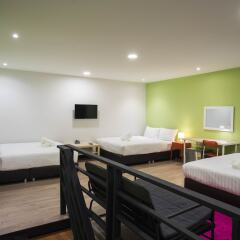 Отель The M Pool Villas Bangkok - Bts Ekkamai Бангкок сейф в номере