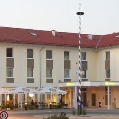 Отель Holiday Inn Express Munich Airport фото 7