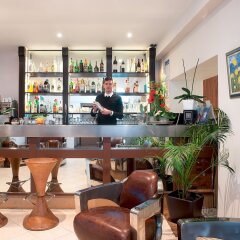 Отель Esprit d'Azur Франция, Ницца - отзывы, цены и фото номеров - забронировать отель Esprit d'Azur онлайн гостиничный бар