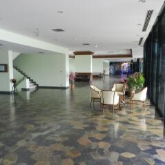 Отель Alex Group Jomtien Plaza Condotel Таиланд, Паттайя - отзывы, цены и фото номеров - забронировать отель Alex Group Jomtien Plaza Condotel онлайн интерьер отеля фото 3
