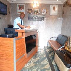 Отель Euro Lounge and Suites интерьер отеля