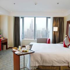 Отель Novotel Shanghai Atlantis в номере фото 2