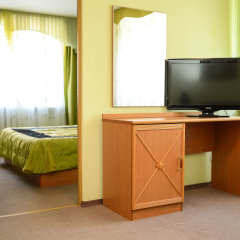 Гостиница Амакс Юбилейная в Тольятти 9 отзывов об отеле, цены и фото номеров - забронировать гостиницу Амакс Юбилейная онлайн удобства в номере фото 2