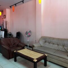 Апартаменты Parinya's Apartment Паттайя комната для гостей фото 3