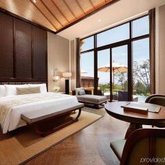 Отель Wanda Vista Resort Xishuangbanna комната для гостей