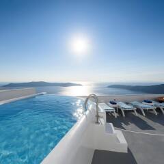 Отель Abyssanto Suites & Spa бассейн фото 3