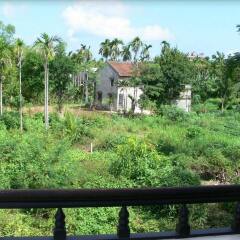 Отель Villa Hoa Su - Frangipani Village Resort балкон