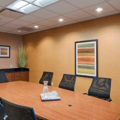 Отель Fairfield Inn & Suites by Marriott Columbus Dublin