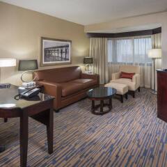 Отель DoubleTree Suites by Hilton Columbus США, Колумбус - отзывы, цены и фото номеров - забронировать отель DoubleTree Suites by Hilton Columbus онлайн удобства в номере фото 2