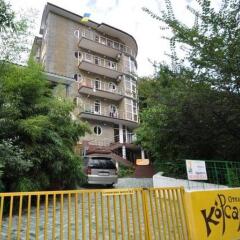 Гостиница Корсар парковка