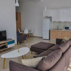 Отель Suite AIOALBANIA Trilo Bibagni Тирана комната для гостей