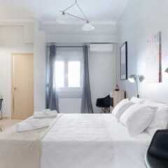 Отель S&K Athens Center Premium Urban Studio Греция, Афины - отзывы, цены и фото номеров - забронировать отель S&K Athens Center Premium Urban Studio онлайн комната для гостей фото 2