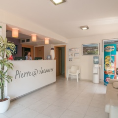 Отель Pierre & Vacances Residence Salou Испания, Салоу - отзывы, цены и фото номеров - забронировать отель Pierre & Vacances Residence Salou онлайн интерьер отеля