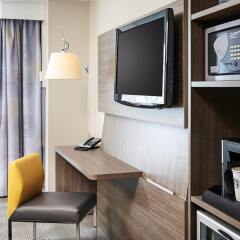Отель Novotel Toronto North York Канада, Торонто - отзывы, цены и фото номеров - забронировать отель Novotel Toronto North York онлайн сейф в номере