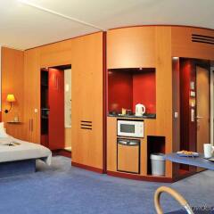 Отель Novotel Suites München Parkstadt Schwabing Германия, Мюнхен - 9 отзывов об отеле, цены и фото номеров - забронировать отель Novotel Suites München Parkstadt Schwabing онлайн