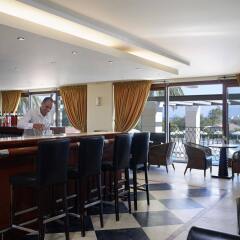Отель Roda Beach Resort & Spa All-inclusive гостиничный бар