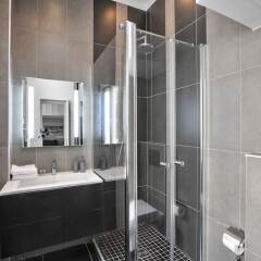 Отель 50 - Loft Flat Paris Marais 2G ванная фото 2