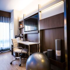 EVEN Hotel New York- Midtown East фитнесс-зал фото 3