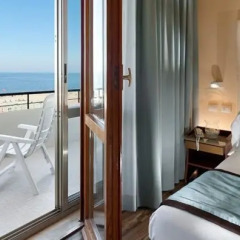 Yes Hotel Touring балкон