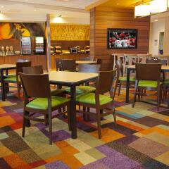Отель Fairfield Inn & Suites by Marriott Columbus Airport США, Колумбус - отзывы, цены и фото номеров - забронировать отель Fairfield Inn & Suites by Marriott Columbus Airport онлайн питание