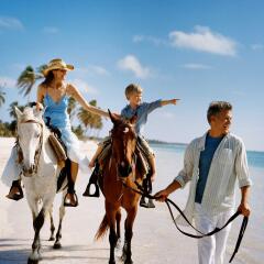 Отель Luxury Villas at Tortuga Bay пляж