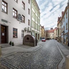 Отель Aparthotel New Lux Вроцлав парковка