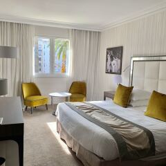 Отель Hôtel Le Canberra - Hôtels Ocre et Azur комната для гостей фото 3