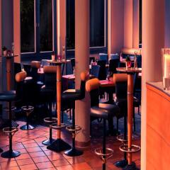 Mövenpick Hotel München-Airport гостиничный бар