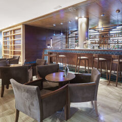 Отель Insotel Fenicia Prestige Suites & Spa гостиничный бар