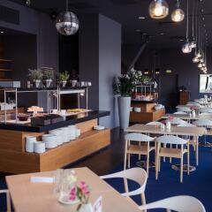 Отель Dorpat Hotel Эстония, Тарту - отзывы, цены и фото номеров - забронировать отель Dorpat Hotel онлайн гостиничный бар
