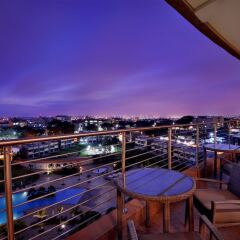 Movenpick Ambassador Hotel Accra балкон