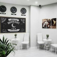 Отель Moonlight Inn Guest House Италия, Рим - отзывы, цены и фото номеров - забронировать отель Moonlight Inn Guest House онлайн интерьер отеля