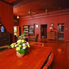 Отель Baan Mai Cottages & Restaurant интерьер отеля фото 3