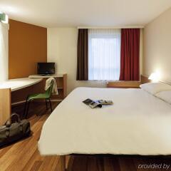 Отель ibis Düsseldorf City комната для гостей фото 3