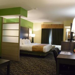 Best Western Crown Inn & Suites in Pembroke, United States of America from 128$, photos, reviews - zenhotels.com guestroom photo 2