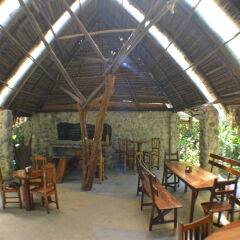 Отель Omega Tours Adventure Company & Eco Jungle Lodge питание фото 2