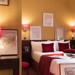 Hotel Des Arts Paris Montmartre сейф в номере