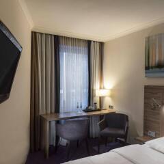 Отель Wyndham Köln удобства в номере фото 2