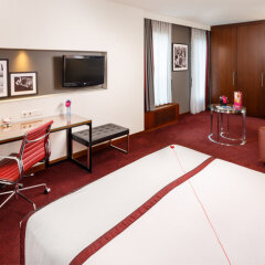 Отель Crowne Plaza Amsterdam - South Нидерланды, Амстердам - 1 отзыв об отеле, цены и фото номеров - забронировать отель Crowne Plaza Amsterdam - South онлайн удобства в номере