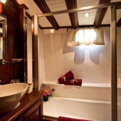 Отель Plaghia Charter Boat & Breakfast Италия, Кастелламмаре-ди-Стабия - отзывы, цены и фото номеров - забронировать отель Plaghia Charter Boat & Breakfast онлайн ванная