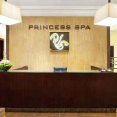 Гостиница Crowne Plaza Minsk Беларусь, Минск - 4 отзыва об отеле, цены и фото номеров - забронировать гостиницу Crowne Plaza Minsk онлайн интерьер отеля фото 3