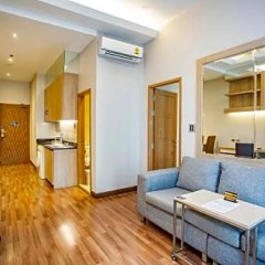 Отель V Residence Bangkok Бангкок фото 12