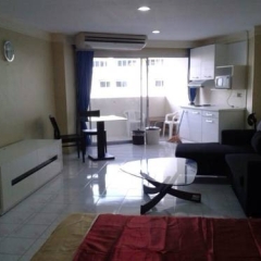 Отель Patong Phuket Palace (Unit 412) комната для гостей