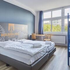 Отель a&o Hamburg Hauptbahnhof комната для гостей фото 4