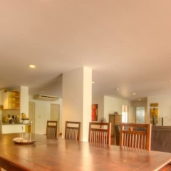 Отель Amazing 5 Bedroom Condo on the Beach SP