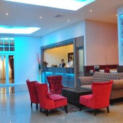 Апартаменты The Euro Grande Serviced Apartment Бангкок интерьер отеля