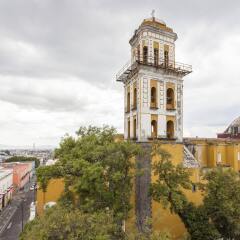 Отель NH Puebla Centro Histórico балкон
