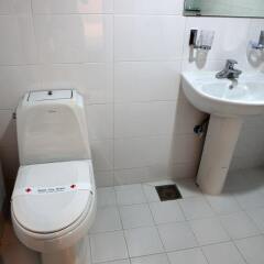 Отель Seoul City Hotel Южная Корея, Сеул - отзывы, цены и фото номеров - забронировать отель Seoul City Hotel онлайн ванная